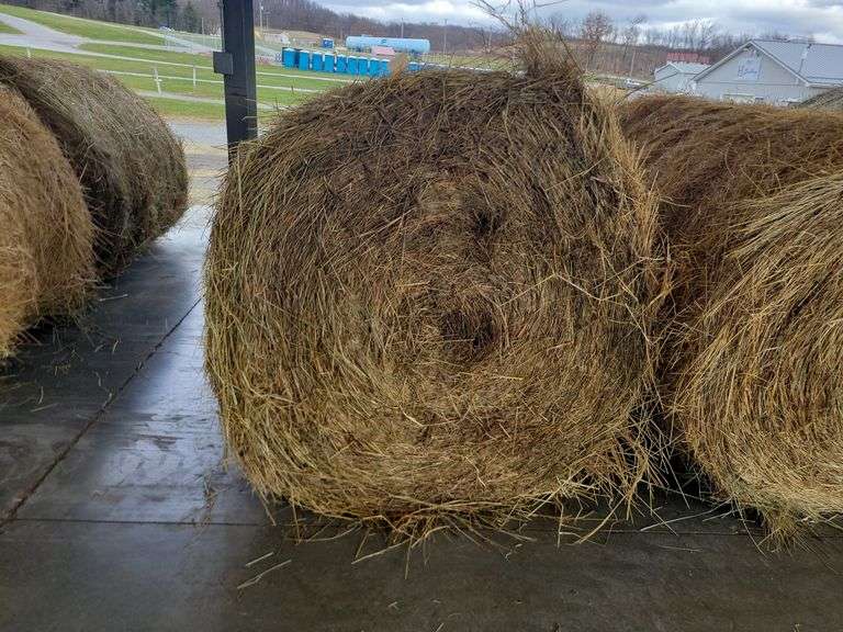2 Round Bales 1st Mix (5x4) Stored Inside