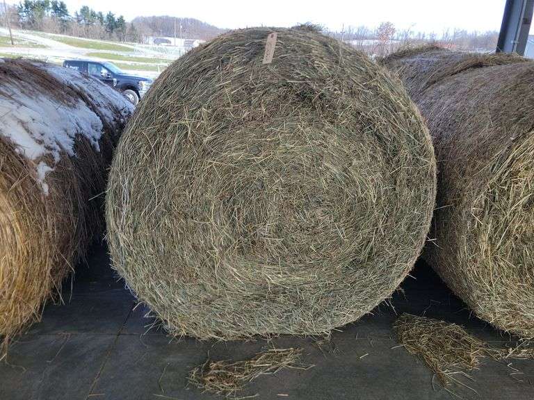 2 Round Bales 2nd Grass (4x5) Stored Inside