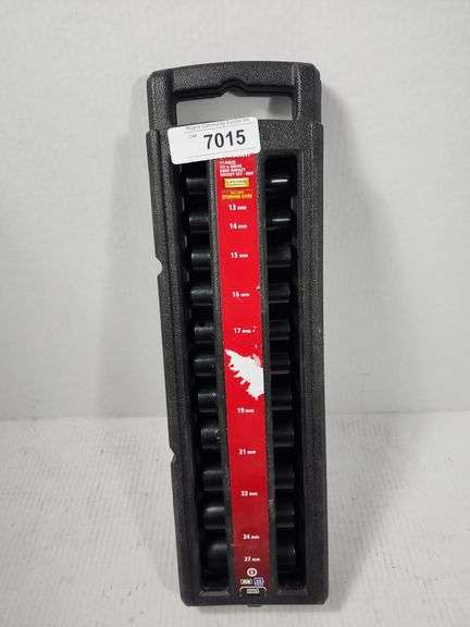 HUSKY 1/2" DRIVE DEEP WELL IMPACT SOCKET SET