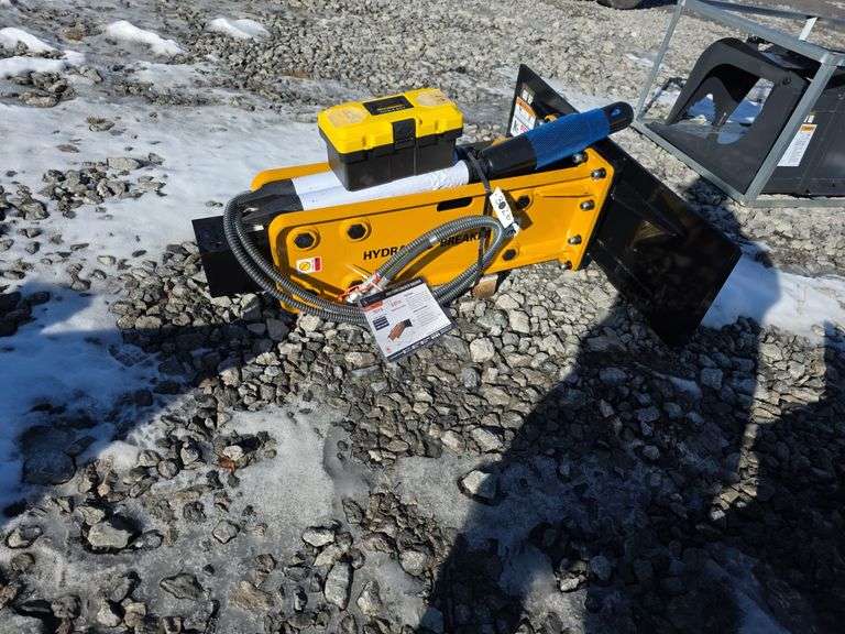 Wolverine ZW-750 Skid Loader Breaker