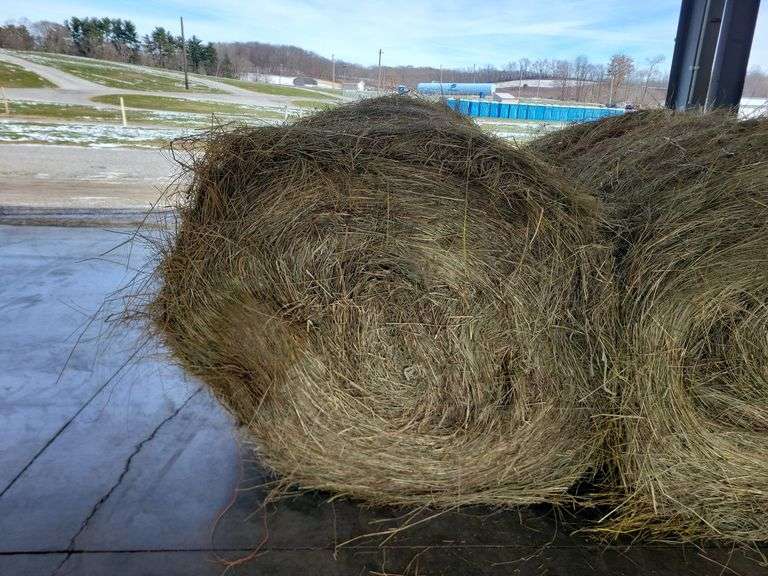 2 Round Bales 1st Mix (5x4) Stored Inside