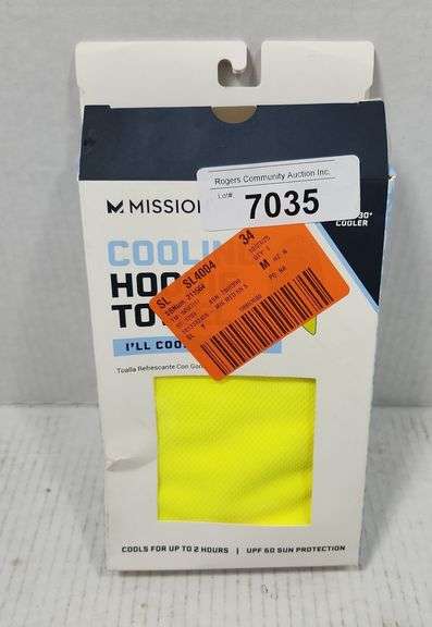 MISSION COOLING HOODIE TOWL