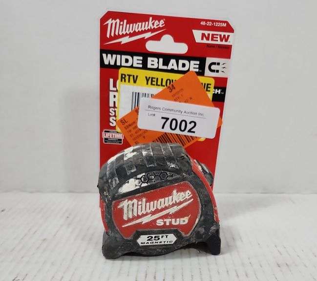 25' MILWAUKEE TAPE MEASURE