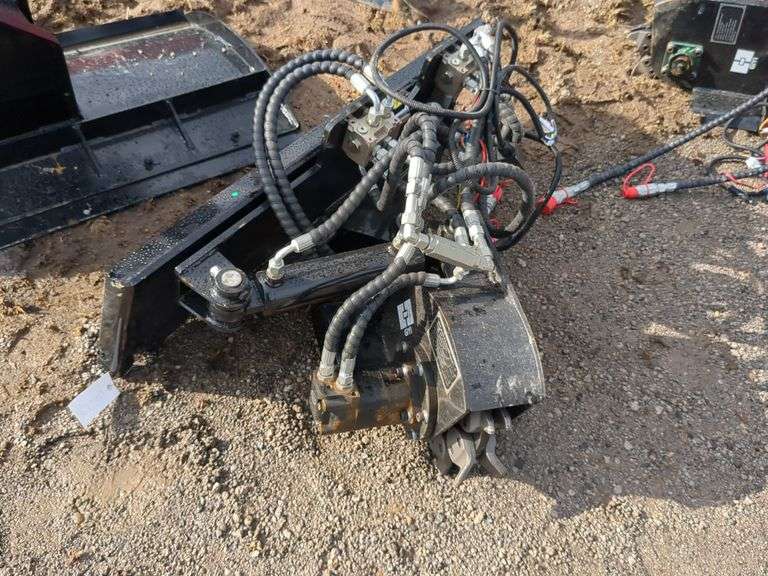 GIYI Skid steer stump grinder attachment