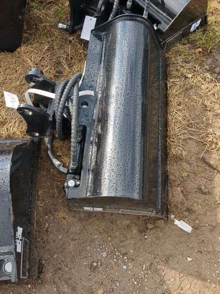 GIYI Hydraulic tilt ditch bucket 32"