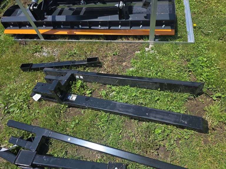 Wolverine Clamp on Bucket Forks