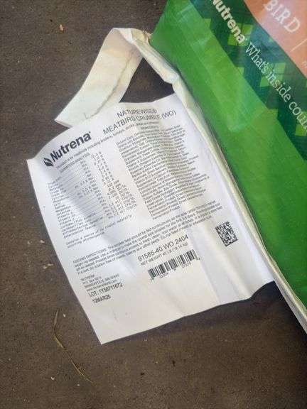 50lb Bag of Nature Wise Meat Bird 22% Feed - Exp 3/25