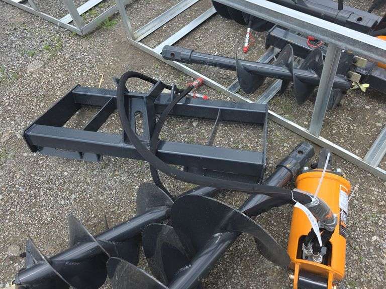 Wolverine Skid Loader Auger w/ 12" & 18" Bits