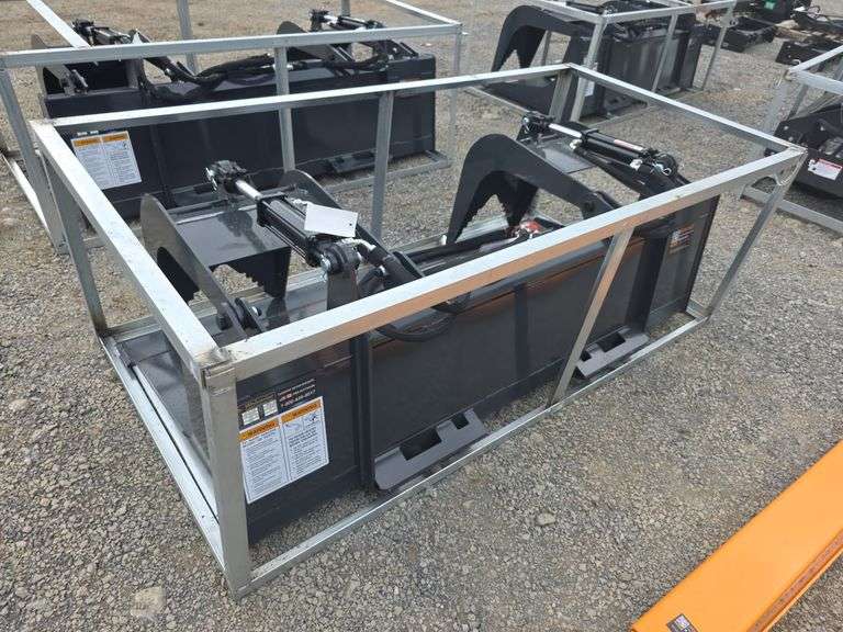 Wolverine 72" Grapple Bucket