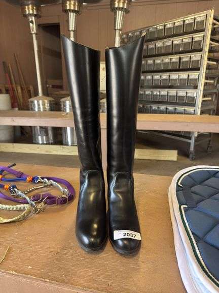 New Ladies Ovation Finalist English Boots - Size 8.5 R