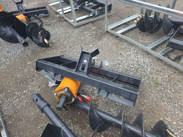 Wolverine Skid Loader Auger w/ 12" & 18" Bits