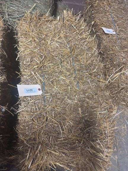 2 Bales Oat Straw