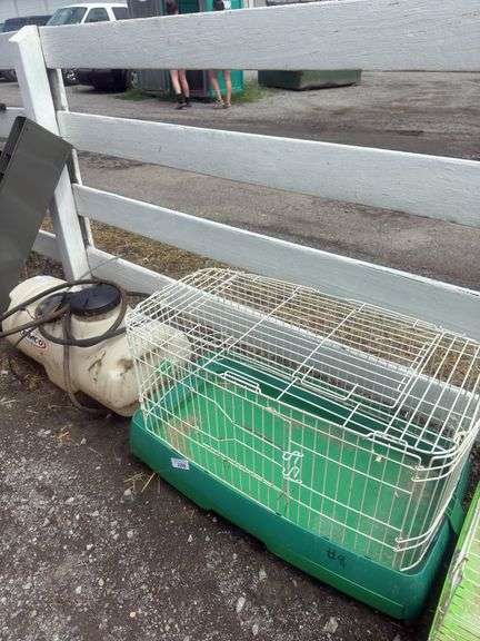 Green Bottom Rabbit Cage