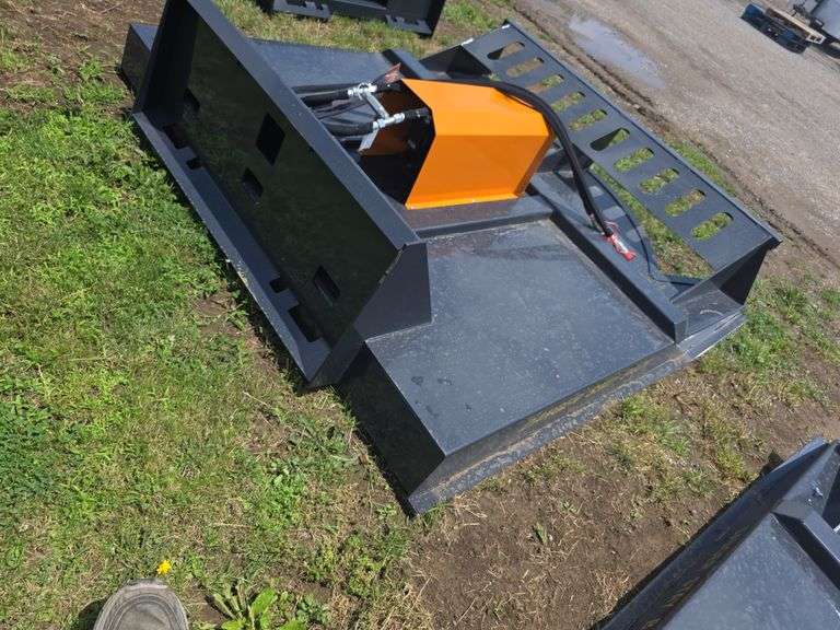 Wolverine 72" Hydraulic Brush Cutter
