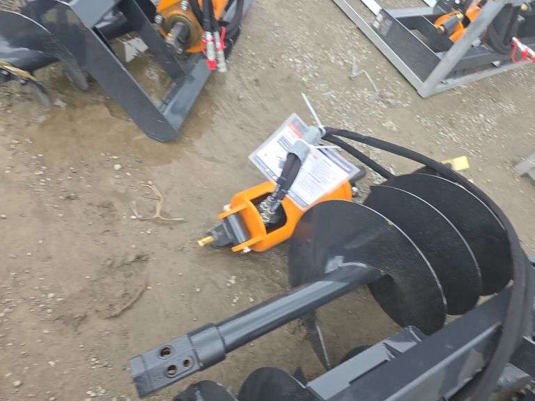 Wolverine Skid Loader Auger w/ 12" & 18" Bits