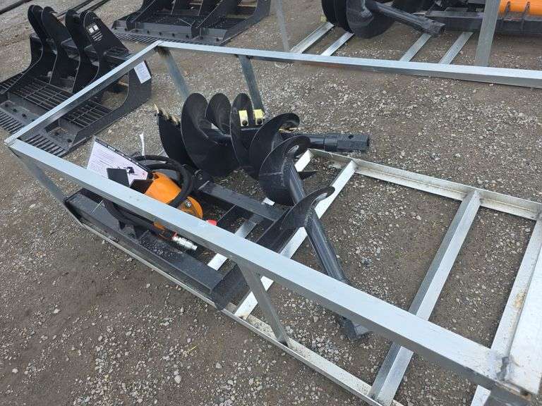 Wolverine Skid Loader Auger w/ 12" & 18" Bits