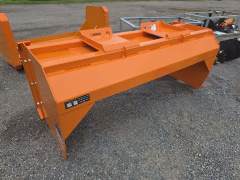 Wolverine Skid Loader 84" Snow Pusher