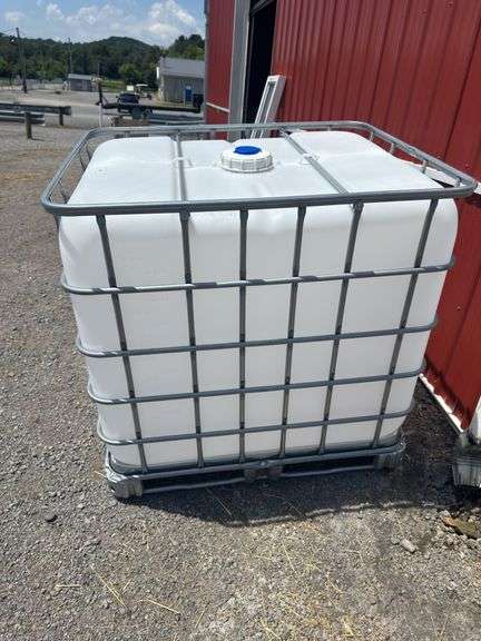 265 Gal IBC Tote  (Had Contained Alcohol)