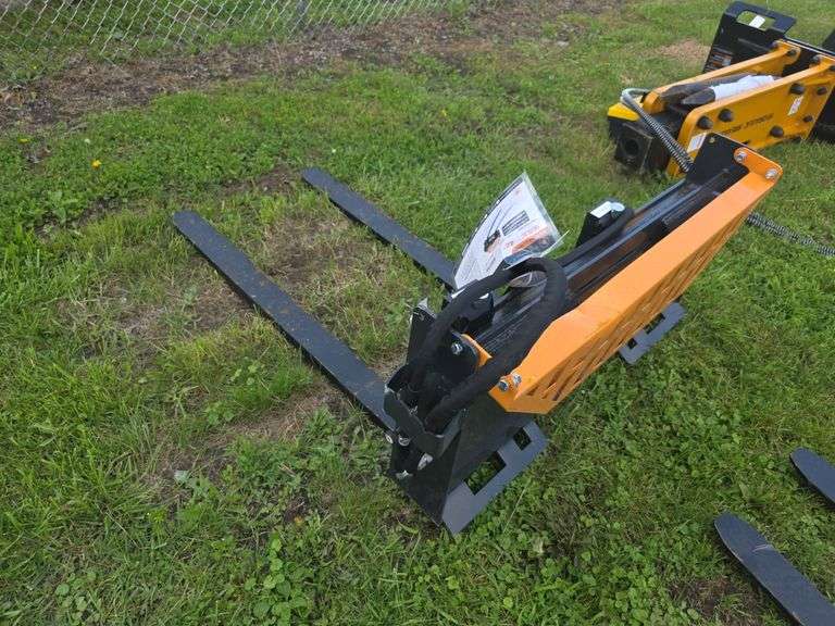 Wolverine Hyd. Adjustable Forks
