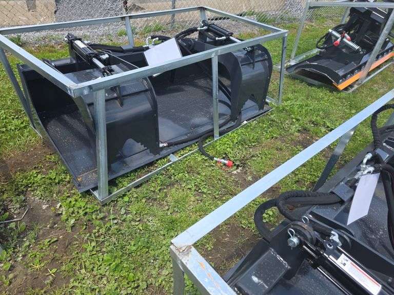 Wolverine Skid Loader 72" Grapple Bucket