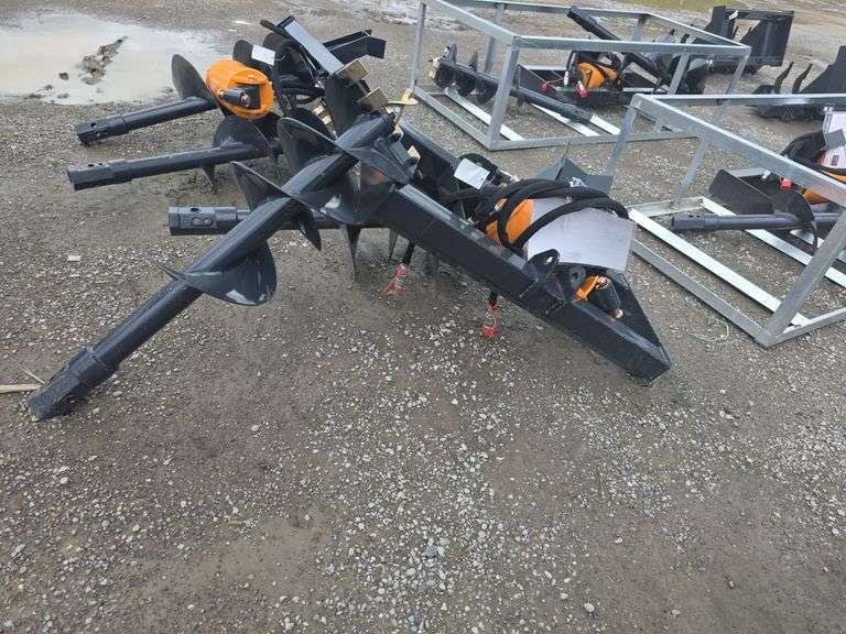 Wolverine Skid Loader Auger w/ 12" & 18" Bits