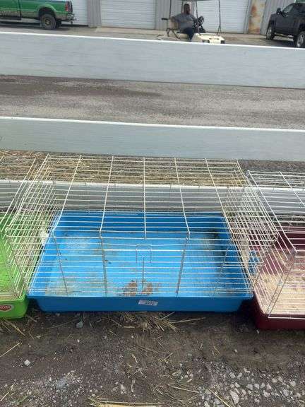 Blue Bottom Rabbit Cage