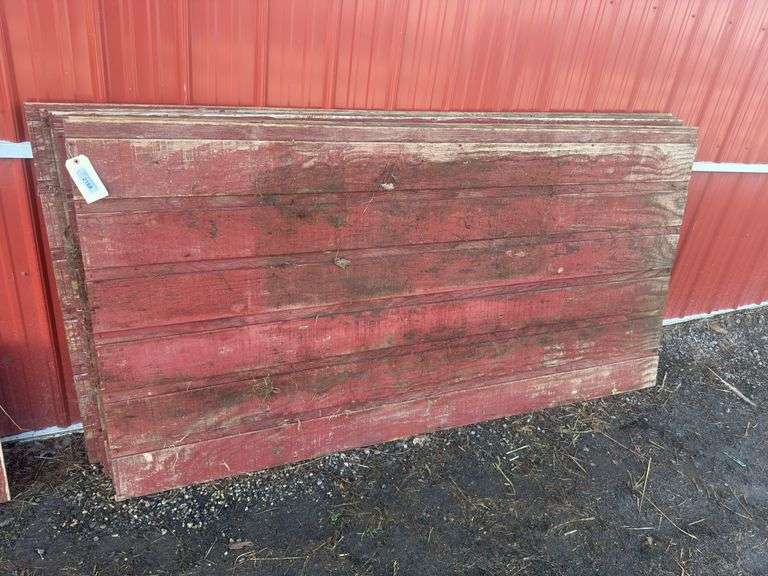 8 Sheets of 4x8 Red T111