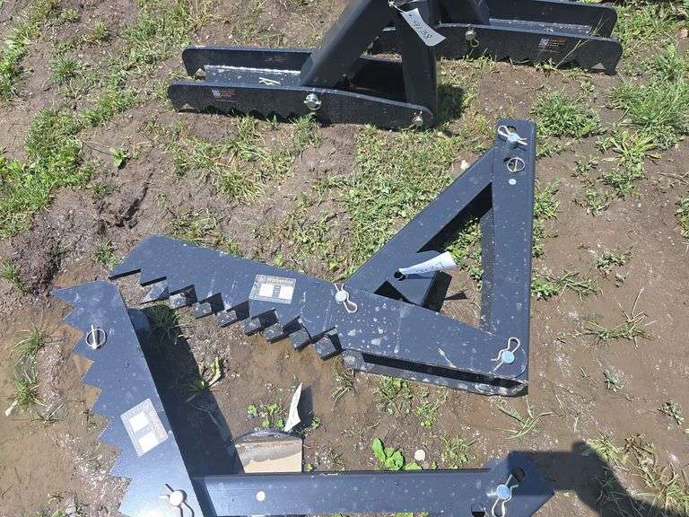 Wolverine 32" Excavator Thumb