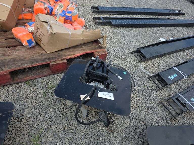 Future Mini Excavator Hedge Cutter