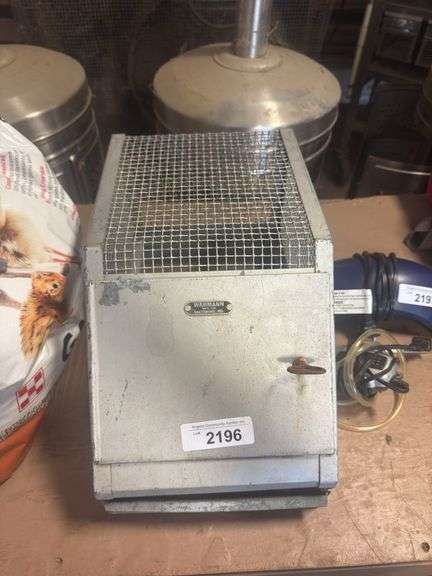Small Animal Transport Cage