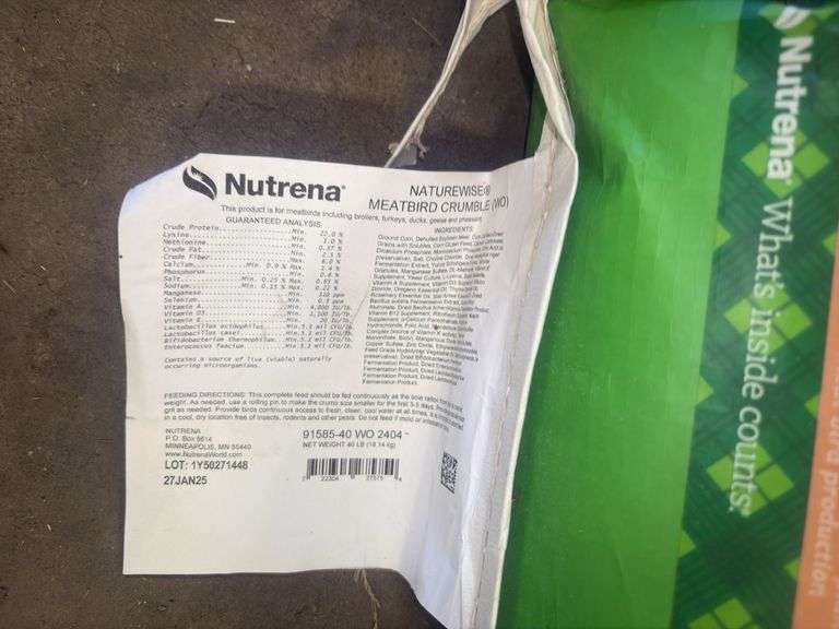 50lb Bag of Nature Wise Meat Bird 22% Feed - Exp 1/25