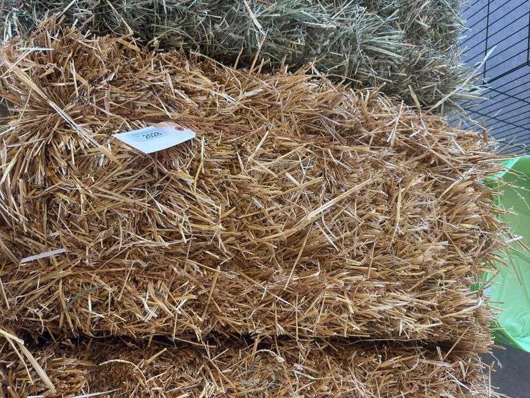2 Bales Straw