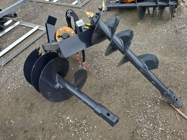 Wolverine Skid Loader Auger w/ 12" & 18" Bits