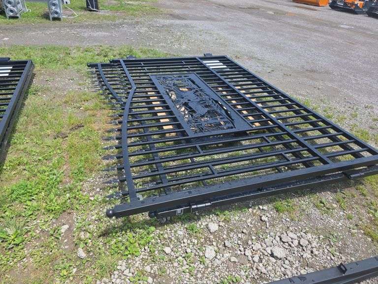 KJ 7FT(H)x 20FT(L) Metal Farm Driveway  Gate