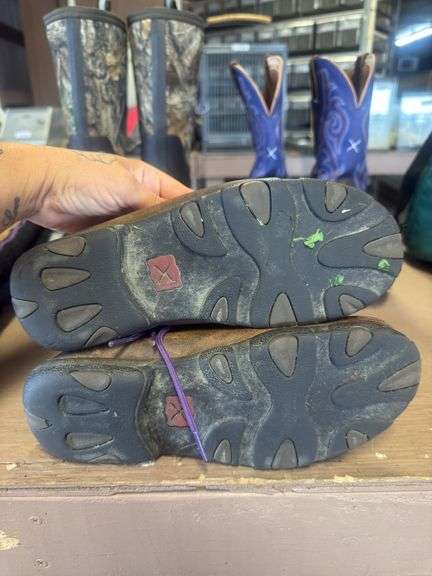 Womens Twisted X Driving Mocs - Size 8