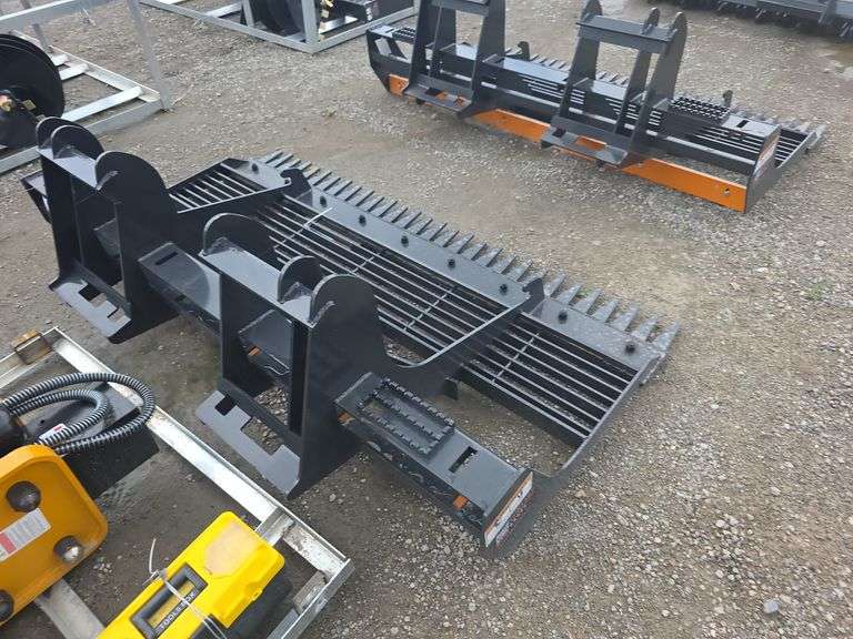 Wolverine 78" Land Leveler