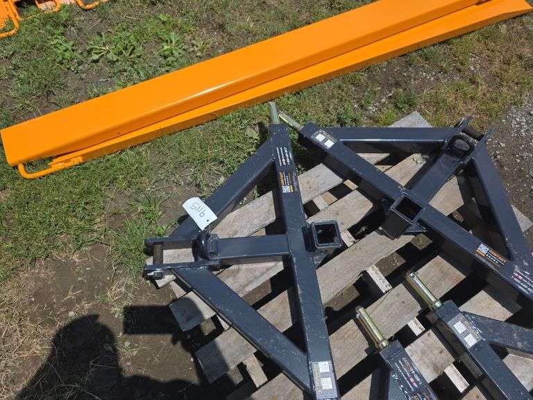 Wolverine Tractor Class 2 Quick Hitch