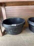 2 Feed Tubs