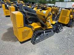 Infront YF480 Mini Skid Loader w/ 4 in 1 Bucket