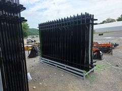 Future 20pc - 10'x7' Fence w/ Posts