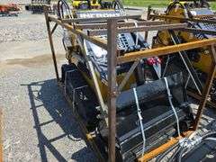Infront YF380 Mini Skid Loader w/ 4 in 1 Bucket