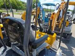 Infront YFE15 Mini Excavator w/ Thumb & Canopy