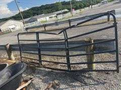 10' Gate - Slight Bend