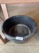 2 Feed Tubs