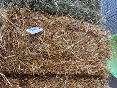 2 Bales Straw