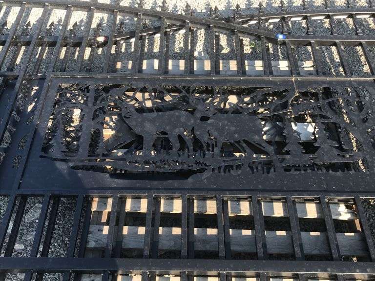 KJ 20' Driveway Gates w/ Deer Scene