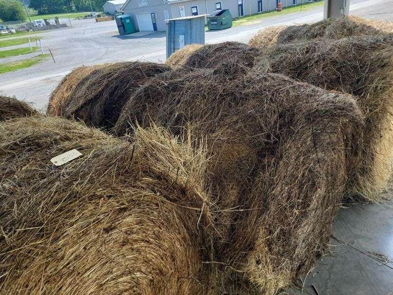 2 Round Bales 1st Mixed Grass (4x4)