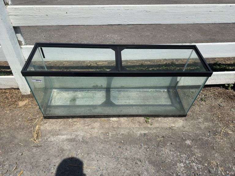 30 Gal Aquarium