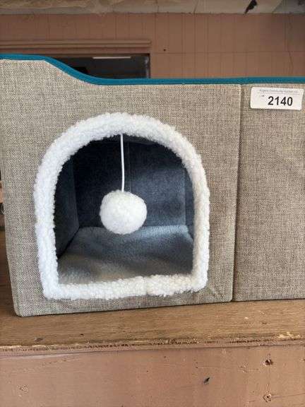 New Cat Hide