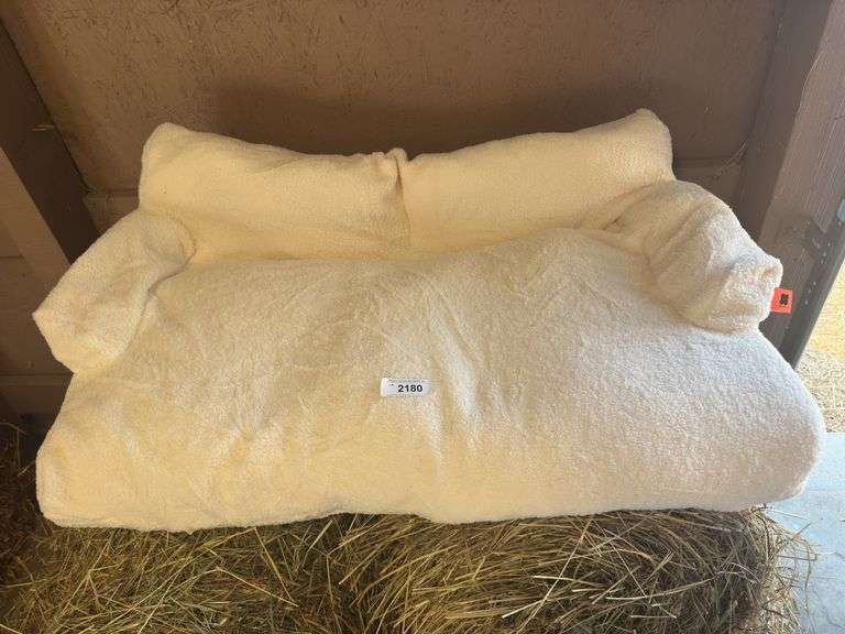 New Large Dog Bed